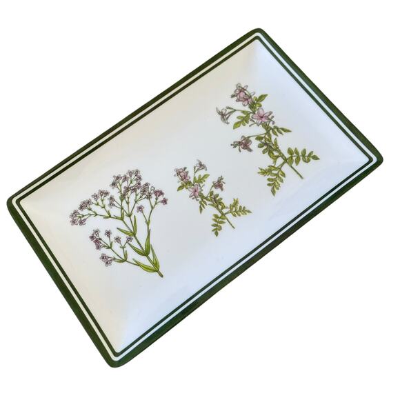 Shabby Chic Melamine Purple Floral Appetizer Dessert Plates 8x5 Set of 4 New - Picture 12 of 15